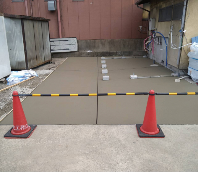 土間コンクリート打設工事